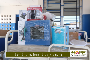 Don d'équipements médicaux à la maternité de Niamana